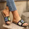 Nuevas sandalias tejidas de suela gruesa, versátiles y elegantes, estilo europeo y americano, pantuflas cómodas para usar al aire libre, sandalias casuales de playa con punta abierta