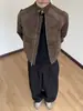 Chaqueta de cuero PU deconstruida estilo americano para hombre, chaqueta de béisbol silueta vintage otoñal desgastada, chaqueta corta de motociclista