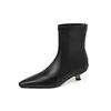 Botas Adelgazantes Estilo Coreano para Mujer Botas Elásticas Otoño Nuevo Estilo Color Sólido Punta Aguda Cierre Trasero Tacón de Gato Tacón Bajo Botas Elásticas para Tobillo Botas Individuales para Mujer