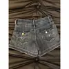 Sensação de alta qualidade: Shorts jeans femininos retrô estilo "hot girl", jeans hot pants elásticos de caimento justo que fazem você parecer mais magra e alongam as pernas, com um design que abraça o quadril
