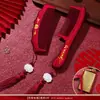 Pentes para Casamentos, um Par de Itens para o Dote da Noiva, Pentes Nupciais Vermelhos Festivos, Coleção Tendência de Artigos para Casamento