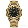 Reloj retro a rayas tallado transfronterizo para hombre, luminoso con calendario, comercio exterior, estilo europeo y americano, moderno, popular en Europa y América, venta al por mayor de fábrica