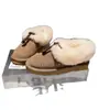 Zapatos de Nieve de Algodón Grueso Cálidos de Invierno sin Cordones con Más Terciopelo Zapatos Peludos Borla Retro Casual para Mujer