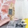 Nuevo Reloj Rectangular Transfronterizo para Mujer Moda Pulsera de Lujo Ligero Digital Diamante Banda de Acero Reloj de Cuarzo para Estudiante Venta al por Mayor