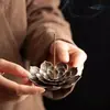 Base de quemador de incienso étnico estilo chino, soporte de incienso de loto, quemador de incienso para el hogar, accesorios metálicos para interiores, fabricante de artículos decorativos