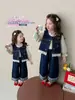 Conjunto de Niña para Primavera y Otoño 2026 Nueva Moda Ropa de Principios de Otoño Conjunto de Otoño Infantil Chaleco de Mezclilla para Bebé Conjunto de Tres Piezas