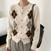 Suéter Cardigan com Gola Redonda Padrão Diamante Feminino 2026 Outono Inverno Novo Design Sense Emagrecedor Macio e Aderente Malha Jaqueta Top