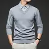 Suéter de Punto Patchwork Falso Dos Piezas para Hombre Otoño/Invierno 2025, Suéter Base de Color Sólido, Pulóver de Punto Cálido para Hombre