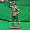 Escultura de figura do Exército Vermelho em PRFV Estátua de guerreiro anti-guerra do Oitavo Exército Decoração de ponto turístico da cultura vermelha do Exército do Museu