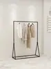 Estante de Exhibición para Tienda de Ropa, Perchero de Hierro Forjado, Simple Estante Vertical Colgante para Tienda de Ropa de Hombre y Mujer, Estante de Exhibición de Pie con Colgante Lateral