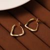 Pendientes de clip geométrico con diseño minimalista y placa de incienso antimosquitos, sin orificios, elegantes y de moda para mujer, accesorios irregulares para las orejas.