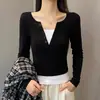 Suéter de Cuello Redondo Ajustado Falso de Dos Piezas Estilo Slim-fit para Mujer Otoño Nuevo Top Básico Ajustado Nicho