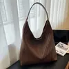 Bolso Tejido Retro Transfronterizo para Mujer de Gran Capacidad 2025 Nuevo Otoño e Invierno Bolso de Hombro Casual Bolso Tote para Viajes