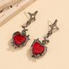 Pendientes de Estrella de Cuatro Puntas Corazón Rojo Transfronterizos para Mujer, Pendientes de Moda Retro Confinamiento Estilo Gótico Oscuro para Mujer