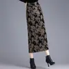 Falda recta tipo lápiz floral retro con flock para mujeres de mediana edad y mayores, nueva de otoño 2026, falda larga de una pieza
