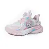 Sapatos Infantis 2026 Nova Coleção Primavera e Outono Meninas Couro Casual Esportivo Antiderrapante Resistente ao Desgaste Fivela Giratória Meninas Sapatos da Moda