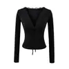 Camiseta Feminina Manga Longa Decote V com Renda e Amarração, Estilo Pura Desejo, para Primavera e Outono, Slim Fit, Curta, Acinturada