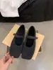 Zapatos planos Mary Jane de lana retro de estilo coreano con punta cuadrada para mujer, nueva colección otoño/invierno 2026, suaves y versátiles, con forro de felpa