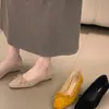 Zapatos retro Chuyuji de tacón de cuña con punta cuadrada y ante, nuevo estilo primavera y otoño, lazo, zapatos de abuela para commuting para mujer, doble uso