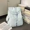 Mochila Ice Mist Azul Claro com Vários Bolsos e Aba Estilo Casal Sensação Relaxada Viagem ao Ar Livre Ciclismo Tamanho P/M Mochila