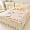 Nuevo Estilo Princesa de Verano Juego de Tres Piezas de Colchoneta Suave de Látex Engrosada Colchoneta de Seda Helada Lavable a Máquina Colchoneta Estilo Falda de Cama