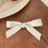 Horquilla de cuero PU con lazo blanco y negro, accesorios para el cabello, tocado, horquilla de alta gama, sentido de madurez, clip para coleta, clip de pico de pato con temperamento