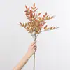 Lujo Ligero Tallos de Bayas Falsas de Nandina Materiales para Arreglos Florales Muebles Suaves para el Hogar Adornos Decoración de Escena de Boda Plantas Verdes Falsas Venta al por Mayor
