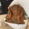 Calidad Garantizada Tallas Grandes Reductor de Edad Seda Nuevo Estilo Chino Posicionamiento Diseño Floral Nueva Chaqueta Tallas Grandes para Madres de mediana Edad