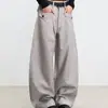 Estilo Old Money de Luxo Retro com Design de Botão Frontal Calças Casuais de Perna Larga Modelagem Solta Calças Curvas para Homens em Cinza