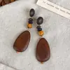 Selvageria de Outono! Brincos Geométricos de Madeira Trançada Retrô Brincos de Alto Padrão para Outono e Inverno Novos Brincos Étnicos Estilo Chinoiserie