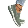 Zapatos de Mujer Transpirables Flyknit de Verano 2026, Suela Suave, Zapatos Ligeros para Caminar, Slip-On de Malla para Personas de Mediana Edad y Mayores, Calidad de Exportación