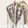 Pañuelo triangular de seda twill, accesorio de ropa, cinturón de doble cara con estampado paisley, versátil pañuelo de seda con forma de diamante para mujer, pañuelo para la cabeza