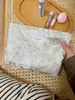 Estilo Ins Transfronterizo Nuevo Jacquard Mariposa Bolsa de Cosméticos de Gran Capacidad Bolsa de Almacenamiento Portátil para Salir Estuche para Lápices Bolso de Mano