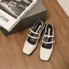 Sandálias Fechadas, Sapatos Mary Jane, Saltos Grossos, Estilo Verão, Retrô Francês, Bico Quadrado 2026, Novo Modelo Versátil, Design de Fada