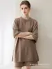 Camiseta de malha feminina Konsaini 100% caxemira pura, estilo minimalista casual, gola redonda, mangas curtas, para outono e inverno, camada