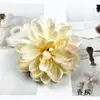 Núcleo de Simulação Lótus Perfurado Acessórios de Cabelo DIY Grampos de Cabelo Materiais de Flores Flores Artificiais Adereços Salão de Casamento Paredes de Flores Paisagismo Arranjo de Flores Pequenos Enfeites