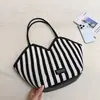 Bolso Grande de Lona Rayada para Mujer 2026 Nueva Moda Color-Blocking Bolso de Hombro Tote Bolso de Hombro Tendencia Primavera y Verano para Viajar