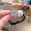 Anillo para el cabello de flor de diamante flash de perla para mujer, coleta elegante, cuerda para la cabeza versátil, liga para el cabello de bola, goma elástica negra de alta elasticidad