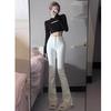 Jeans Flare Branco Estilo Americano Picante para Mulheres, Cintura Alta de Verão, Slim-Fit, Valoriza a Silhueta, Aumenta a Altura, Calças Flare de Outono e Primavera Comprimento Total