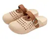 Chinelos Birkenstock trançados vazados para mulheres, com toque confortável, antiderrapantes e resistentes a odores, novo modelo de verão 2026 para uso interno e externo