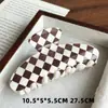 Grampo de Cabelo Retro com Listras de Bolinhas de Plástico Clima Doce e Feminino Grampo para Parte de Trás da Cabeça Simples Elegante Presilha de Tubarão