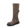 Botas de montar de piel de vaca de dos capas para mujer con hebilla de cinturón, botines de tacón medio, botas altas redondas desgastadas para otoño e invierno, botas altas hasta la rodilla para mujer