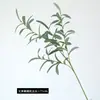 Ramas de olivo artificiales con frutos, utilizadas para paisajismo y decoración; hojas de olivo artificiales para colgar en la pared; vegetación artificial y hojas; flores artificiales