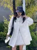 Chá Verde Limão Design de Primavera 2026 Cordão Slimming Trench Coat de Comprimento Médio Roupa Exterior Temperamento Feminino Top Slimming
