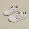 Otoño 2026 Nuevo Estilo Coreano Estilo Ins Zapatillas Deportivas Casuales de Calle para Mujer con Suela Gruesa para Aumentar la Altura K3922