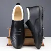 Sapatos de Algodão de Inverno 2026 Novo Modelo Sapatos Casuais de Couro Masculinos Sapatos Casuais Confortáveis de Chef com Forro de Lã para Aquecimento e Impermeáveis