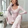 Pijama de Manga Larga con Cuello y Estampado Floral Pequeño, Pantalones Largos con Dobladillo Enrollado de Verdura de Cacahuete, Conjunto de Ropa de Casa para Mujer, Transfronterizo Amazon Europeo y Americano