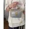 Moda Estilo Coreano Bolso de Mano Pequeño Estilo Chanel Bolso Tote Pequeño 2026 Modelo Nuevo Bolso Caja Simple Bolso Cruzado con Correa de Cadena al Hombro