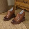 Zapatos de Moda Marrones de 12 CM con Suela Gruesa Cómodos Frescos Atractivos de una Sola Capa Estilo Británico Combinan con Todo Puntiagudos Elevadores Slip-on Mocasines