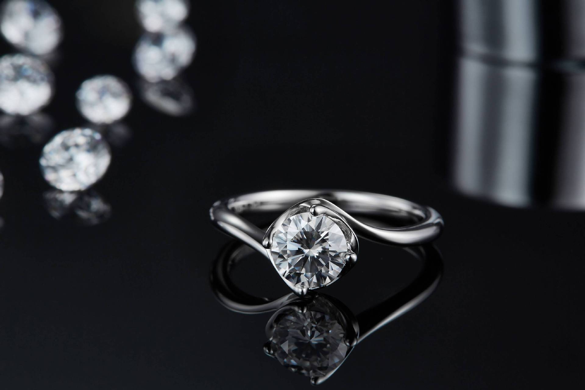 o_1eftilbg114aag0ill21rqp1mndp